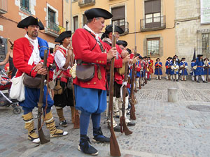Girona resisteix! Jornades de recreaci&oacute; hist&ograve;rica de la Guerra de Successi&oacute;. Presentaci&oacute; de la recreaci&oacute;