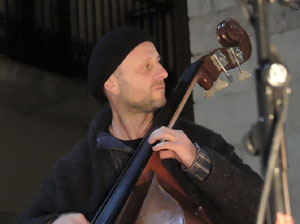 L'encesa de les llums de Hanukk&agrave; a la pla&ccedil;a del Vi