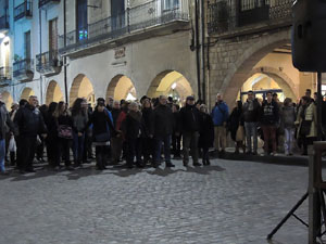 L'encesa de les llums de Hanukk&agrave; a la pla&ccedil;a del Vi