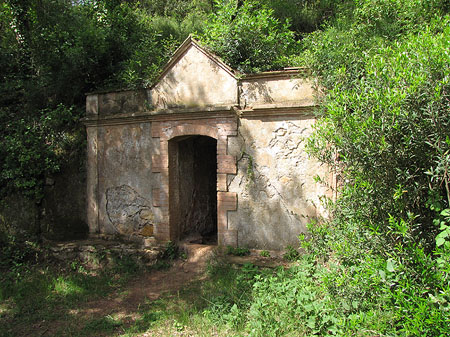 Fa&ccedil;ana de la Font de les Curculles