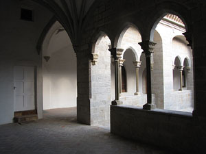 Monestir de Sant Daniel. El claustre gòtic