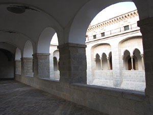 Monestir de Sant Daniel. El claustre gòtic