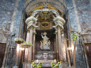 Girona Temps de Flors 2014. L'esgl&eacute;sia de Sant Feliu