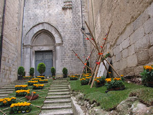 Girona Temps de Flors 2014. L'esgl&eacute;sia de Sant Feliu