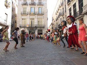 Und&agrave;rius, festival d'estiu de Girona de cultura popular i tradicional
