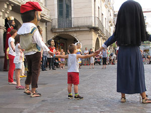 Und&agrave;rius, festival d'estiu de Girona de cultura popular i tradicional