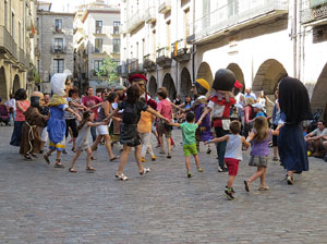 Und&agrave;rius, festival d'estiu de Girona de cultura popular i tradicional