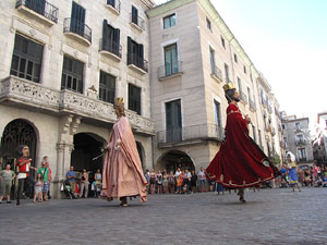 Und&agrave;rius, festival d'estiu de Girona de cultura popular i tradicional