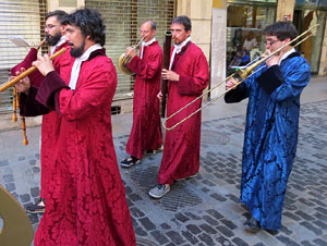 Und&agrave;rius, festival d'estiu de Girona de cultura popular i tradicional