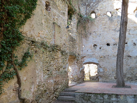 Interior de la Caserna dels Alemanys