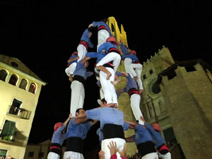 Fires de Girona 2014. Castells de vigilia a càrrec de Marrecs de Salt i Castellers de Badalona