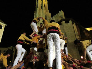 Fires de Girona 2014. Castells de vigilia a càrrec de Marrecs de Salt i Castellers de Badalona