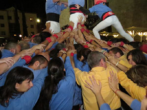 Fires de Girona 2014. Castells de vigilia a càrrec de Marrecs de Salt i Castellers de Badalona