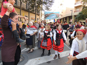 Fires de Girona 2014. La trobada de gegants: la cercavila