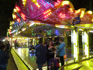 Fires de Girona 2014. Les Fires de la mainada al passeig de la Devesa