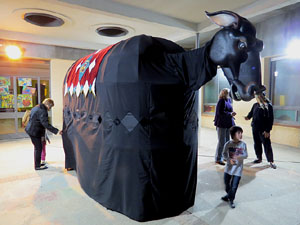 Fires de Girona 2014. Presentaci&oacute; de la Mula Baba amb la Girona Marxing Band