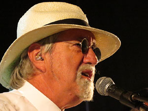 Fires de Sant Narcís 2014. Actuació de Quico el Célio, El Noi i el Mut de Ferreries