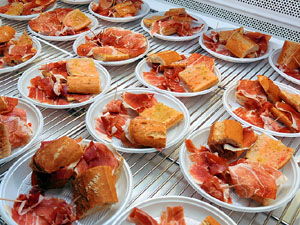 Girona10. Mercat del Lle&oacute;. Tastets gastron&ograve;mics