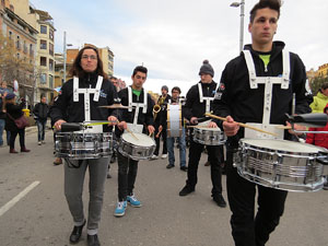Girona10. Cercavila amb Girona Marxing Band i la Mula Baba