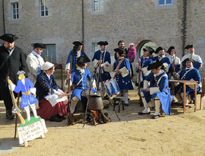 Girona10. Activitats de Miquelets de Girona Regiment de Sant Narc&iacute;s