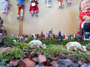 Nadal 2014 a Girona. Pessebres a les botigues