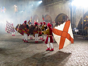 La Cavalcada de Reis 2015. Arribada a la plaça del Vi i rebuda de l'alcalde