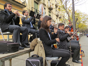 Nadal 2014 a Girona. Audicions de sardanes a la Rambla de la Llibertat