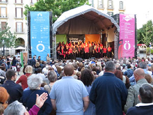Festival A Capella 2015. Gospelians de Girona a la pla&ccedil;a de la Independ&egrave;ncia