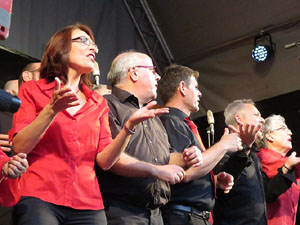Festival A Capella 2015. Gospelians de Girona a la pla&ccedil;a de la Independ&egrave;ncia