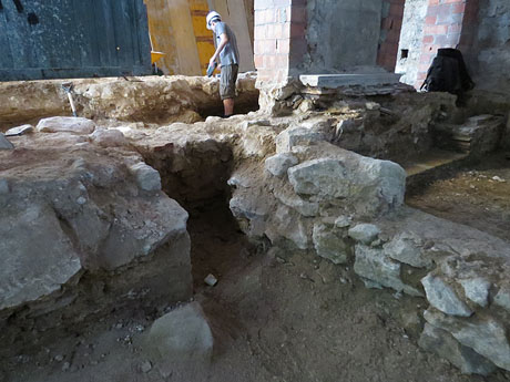 Cases medievals al carrer Ciutadans de Girona. Estudi arqueològic de les restes