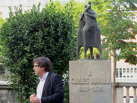 Carles Puigdemont, alcalde de Girona, durant el seu parlament