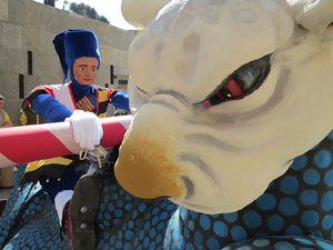 Festes de Primavera de Girona 2015. Cercavila amb el Tarlà