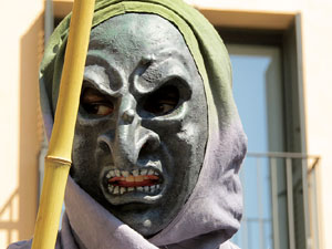 Festes de Primavera de Girona 2015. Cercavila amb el Tarlà