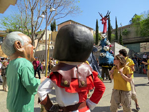 Festes de Primavera de Girona 2015. Cercavila amb el Tarl&agrave;
