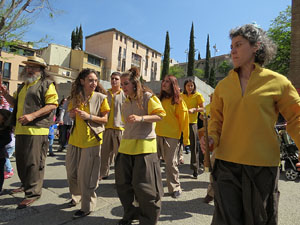 Festes de Primavera de Girona 2015. Cercavila amb el Tarl&agrave;