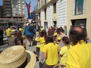 Festes de Primavera de Girona 2015. Cercavila amb el Tarl&agrave;