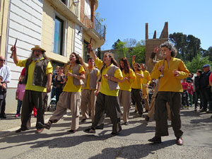 Festes de Primavera de Girona 2015. Cercavila amb el Tarl&agrave;
