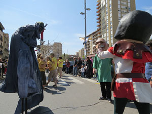 Festes de Primavera de Girona 2015. Cercavila amb el Tarl&agrave;
