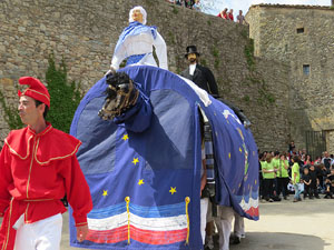 Festes de Primavera de Girona 2015. Presentaci&oacute; de la Mula Baba