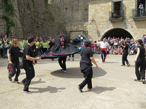 Festes de Primavera de Girona 2015. Presentaci&oacute; de la Mula Baba