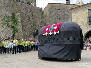 Festes de Primavera de Girona 2015. Presentaci&oacute; de la Mula Baba