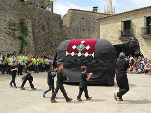 Festes de Primavera de Girona 2015. Presentaci&oacute; de la Mula Baba