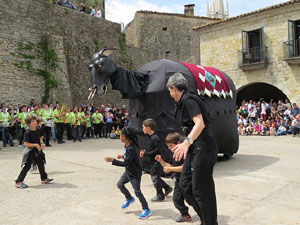 Festes de Primavera de Girona 2015. Presentaci&oacute; de la Mula Baba