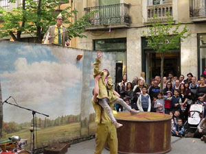 Festes de Primavera de Girona 2015. Espectacle Roda món