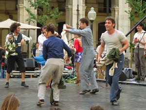 Festes de Primavera de Girona 2015. Espectacle Violeta