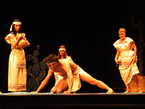 FITAG 2015. Espectacle Maz&aacute;tzin, el hombre venado, de la Cia. Centro Cultural Jalil Gibran, M&egrave;xic, i el Col&middot;lectiu Actoral de Girona