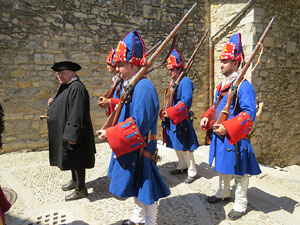 Girona resisteix! Jornades de recreaci&oacute; hist&ograve;rica de la Guerra de Successi&oacute;. El campament borb&ograve;nic