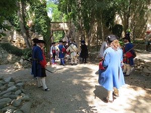 Girona resisteix! Jornades de recreaci&oacute; hist&ograve;rica de la Guerra de Successi&oacute;. El campament borb&ograve;nic
