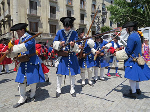 Girona resisteix! Jornades de recreaci&oacute; hist&ograve;rica de la Guerra de Successi&oacute;. Escaramussa al Pont de Pedra
