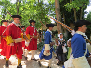 Girona resisteix! Jornades de recreaci&oacute; hist&ograve;rica de la Guerra de Successi&oacute;. Trobada i inici de la desfilada